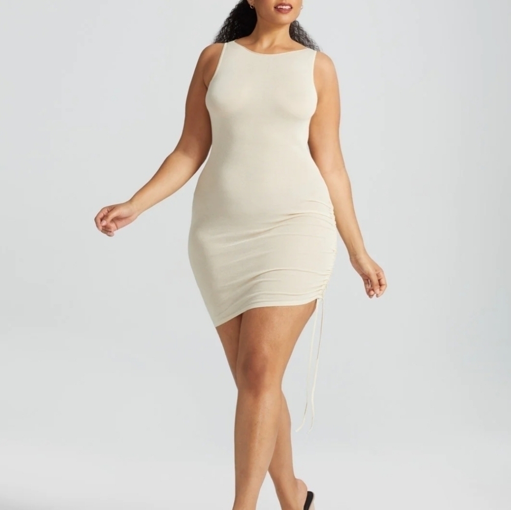Lord & Taylor Gabrielle Union Side Rouched Chic Dress NWT - Picture 8 of 9